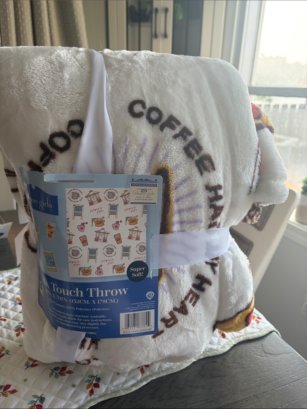 Better Homes And Gardens White Plush Gilmore Girls Anniversary Throw